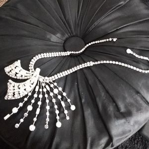 Glorious Hollywood holiday season bling